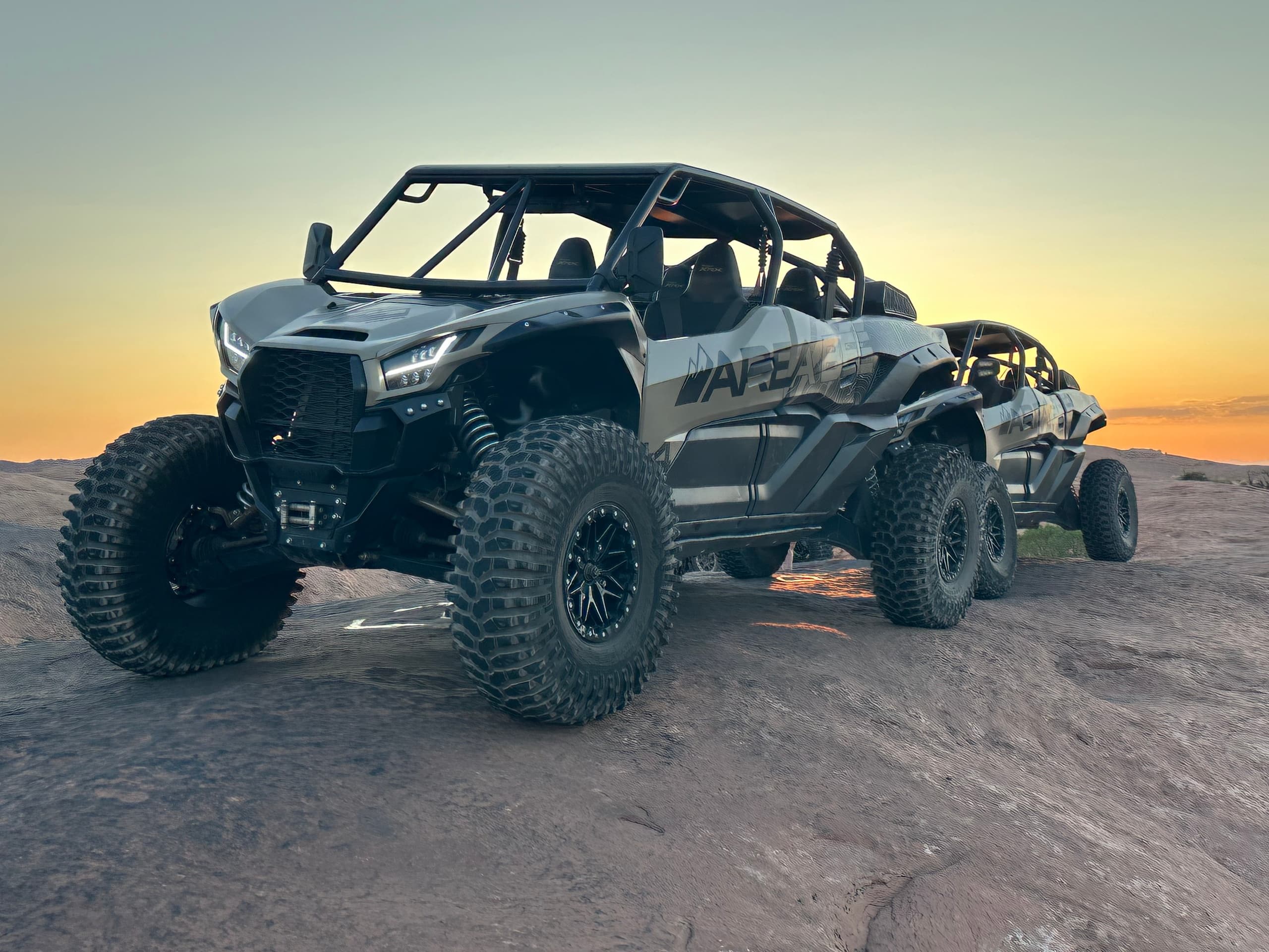 Conquer Hells Revenge: 3.5-Hour You-Drive UTV Tour with Fins & Things in Moab