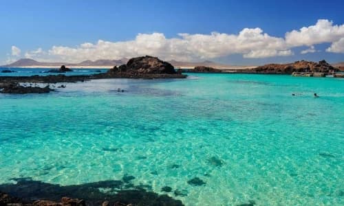 Daiza Charter’s Isla de Lobos Boat Adventure
