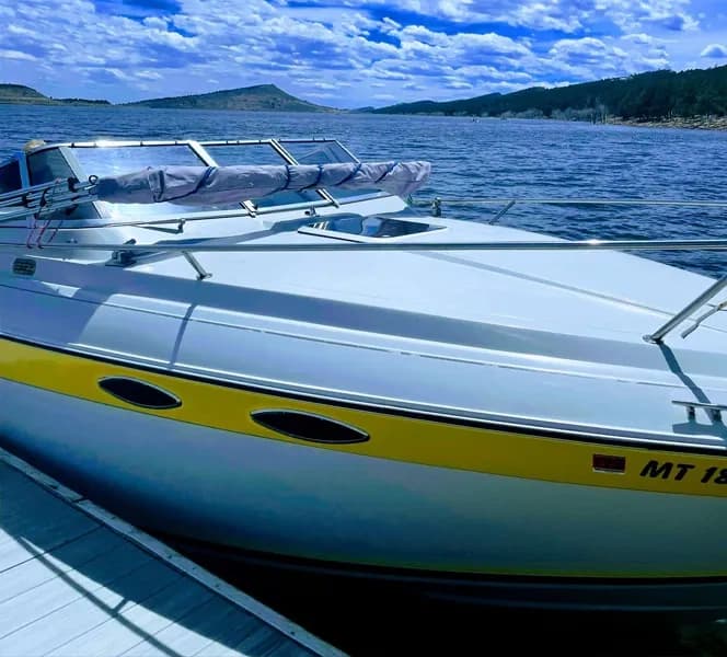Boating Adventures with Rumaway Lifestyle in Eldon, Missouri