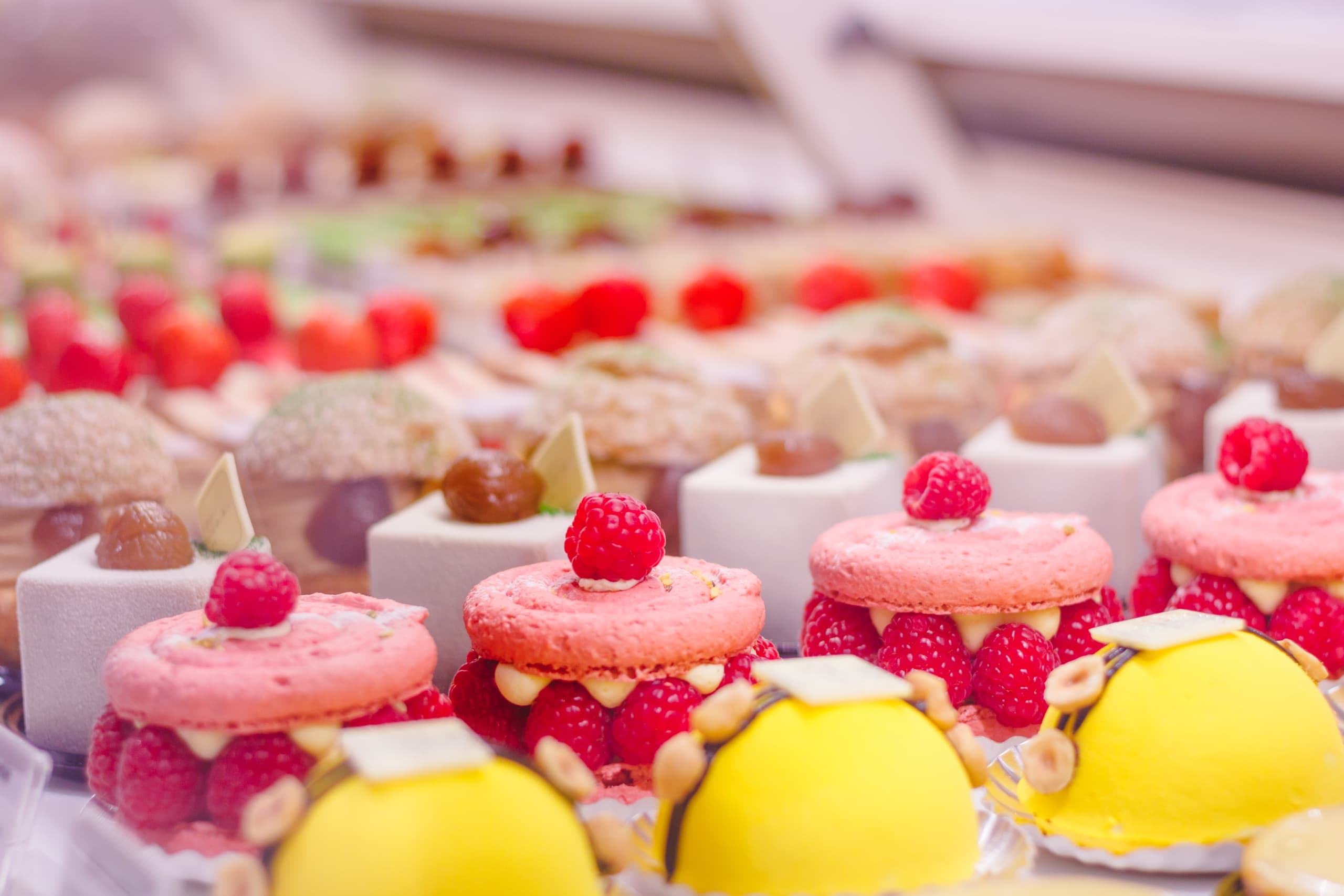 Dessert Tour in Montmartre with Letz Go City Tours EU