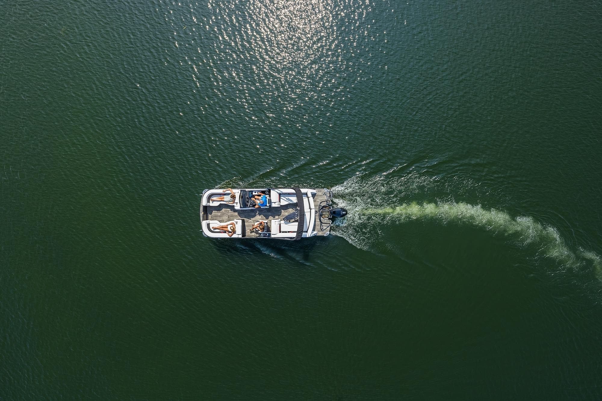 Lake Wylie Boat Rental team