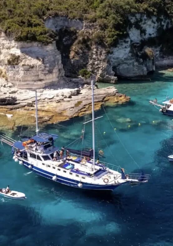 Paxos & Antipaxos Day Cruise from Parga: Blue Caves, Voutoumi & Gaios
