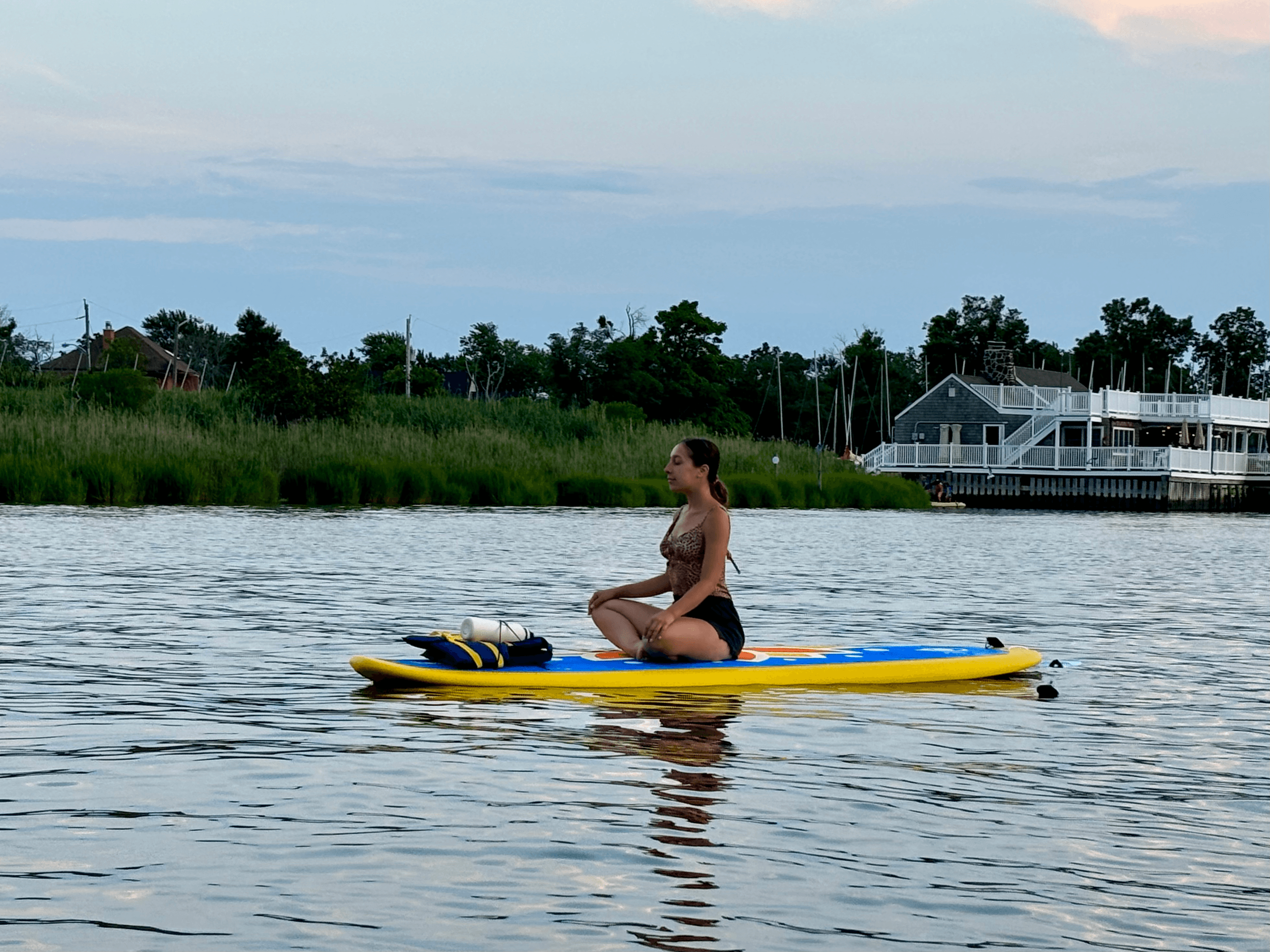 Shore SUP Yoga fleet