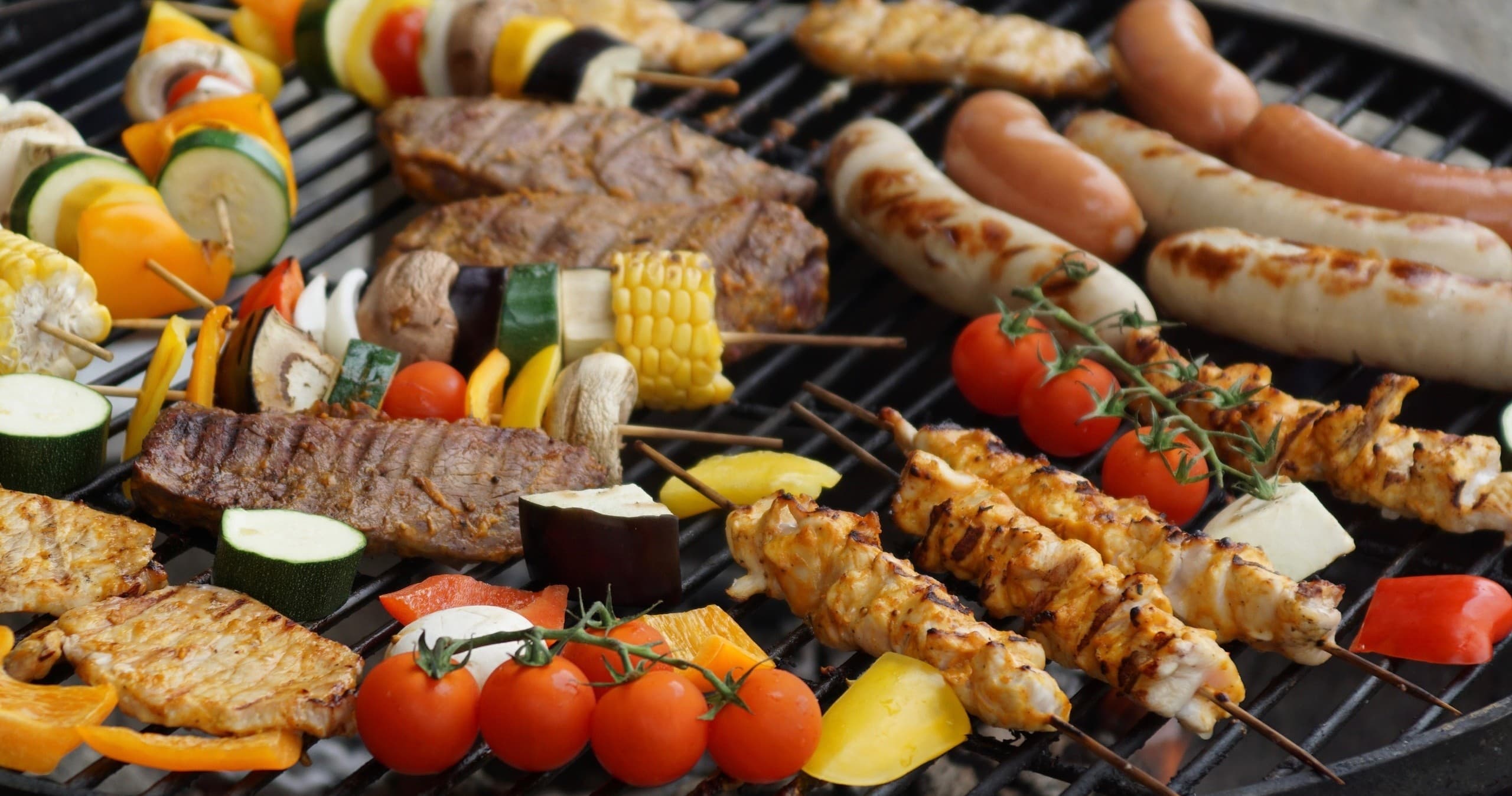 Explore Wildlife After Dark: Nocturnal Tour & BBQ Dinner at Ranger Red's Zoo & Conservation Park