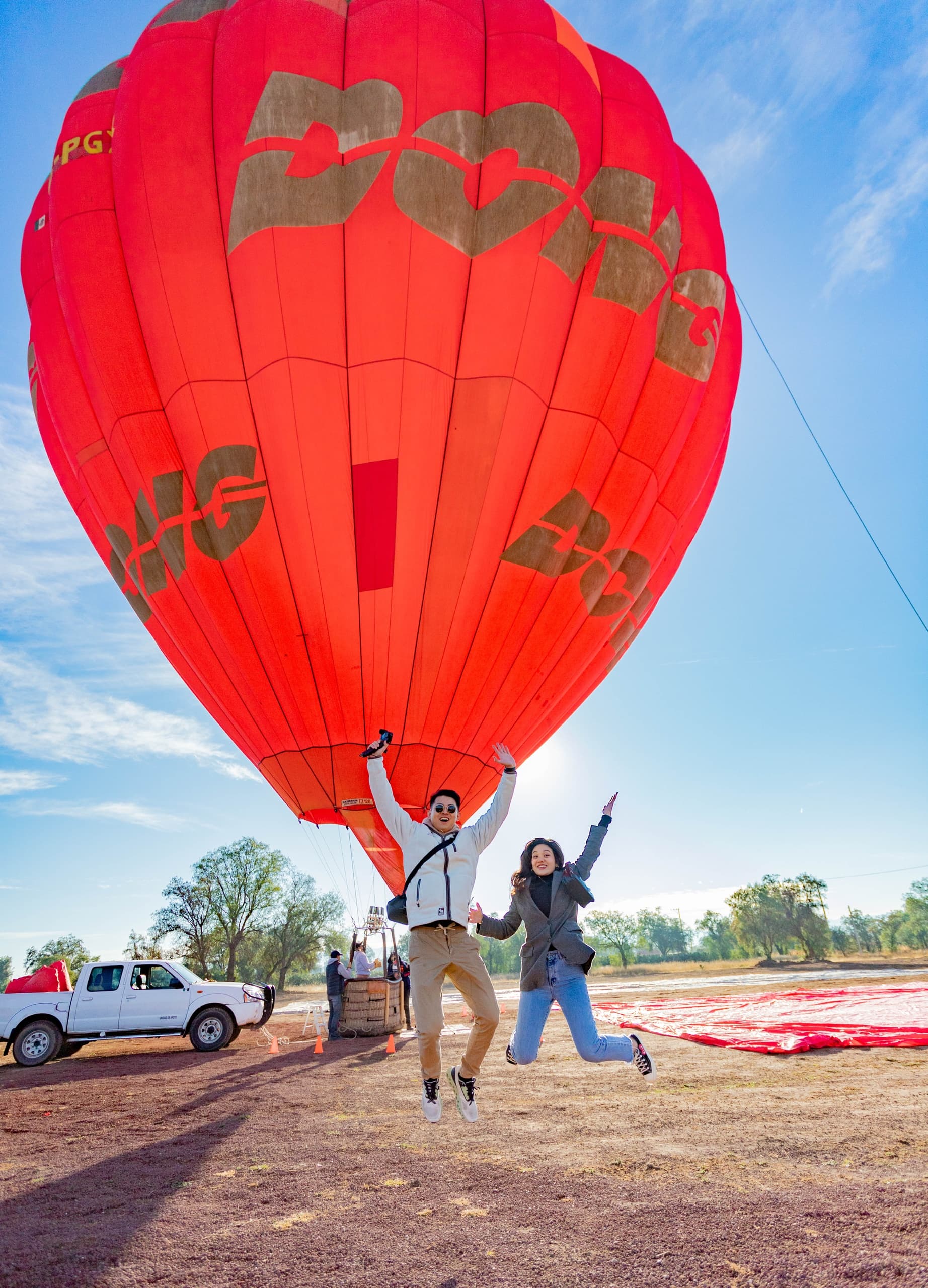 Aerial Adventures: Vuelo Compartido Hot Air Balloon Flight