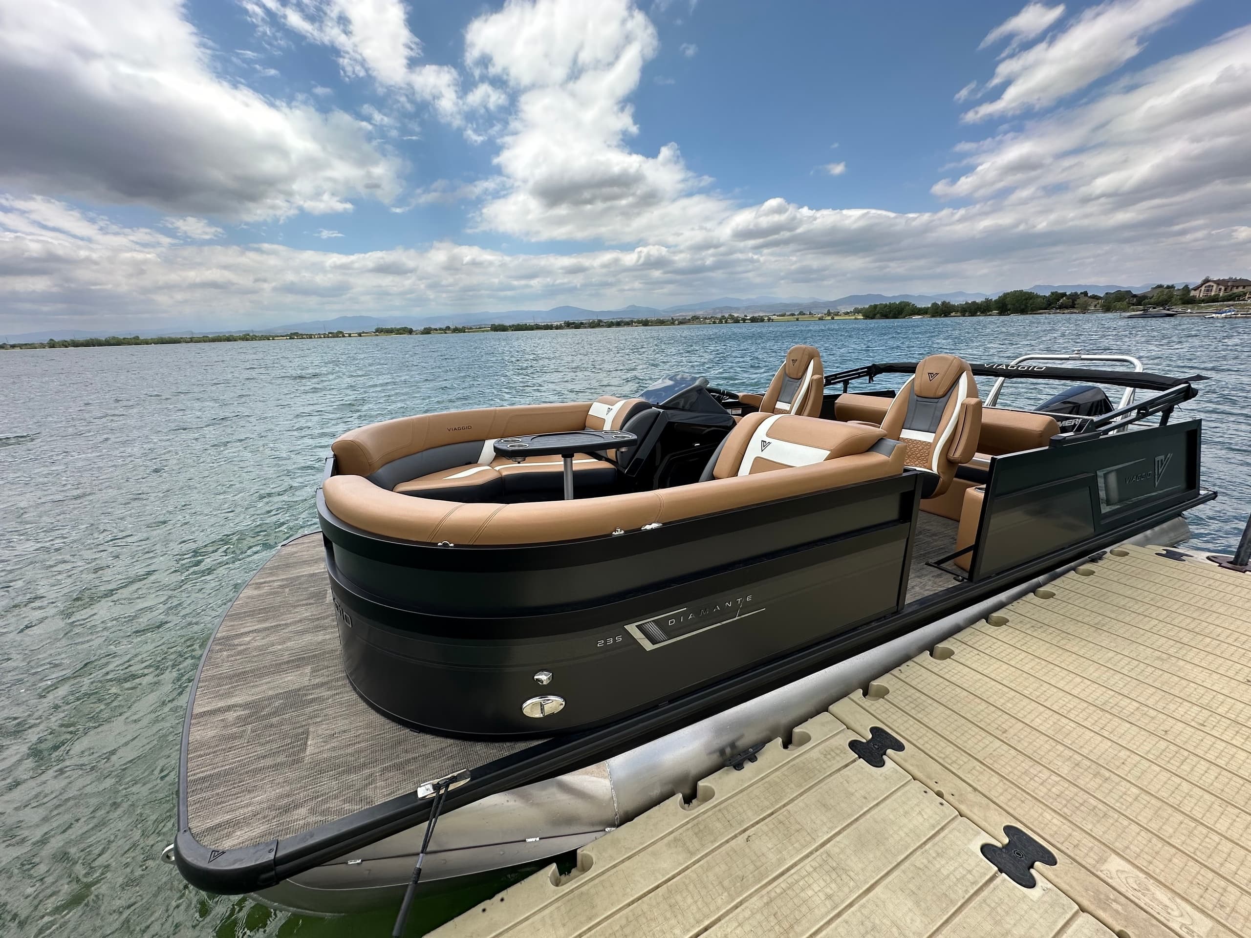 Luxury Pontoon Rentals on Boyd Lake: Viaggio Diamante 23S for Groups photo 2
