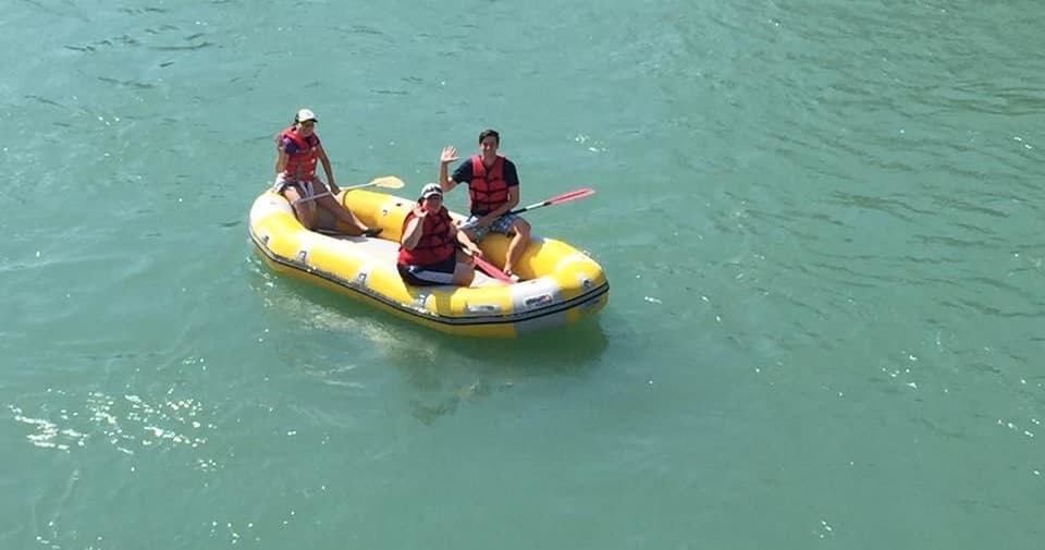 Floating Sound Bath in Airdrie: Waterside Meditation and Weightless Relaxation