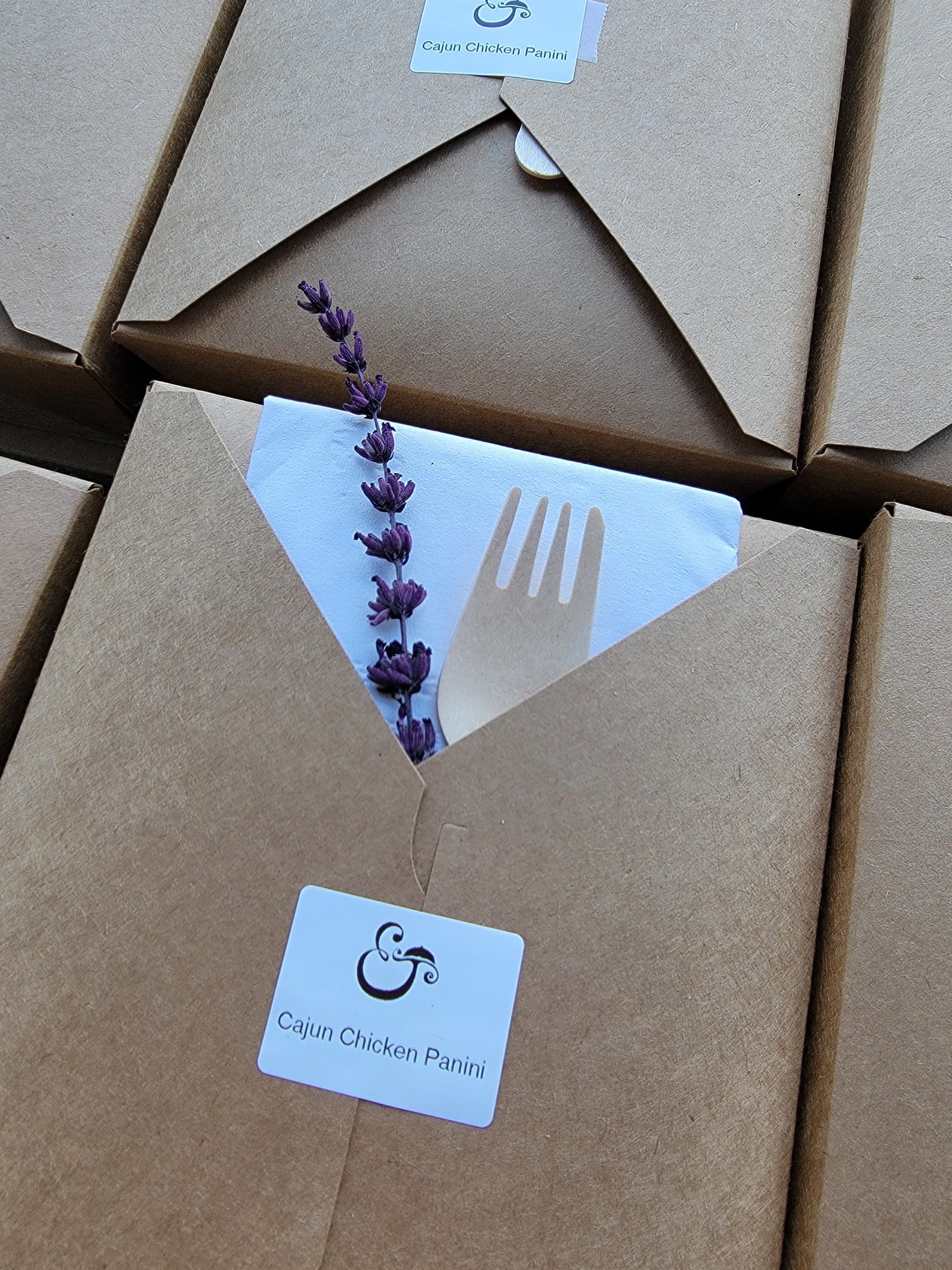 Lavender Picnic at Parkwood Estate: Oshawa's Two-Hour Rain-or-Shine Evening