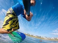Learn SUP Surfing at Lake Illawarra: 1-Hour Lesson for First-Time Wave Riders