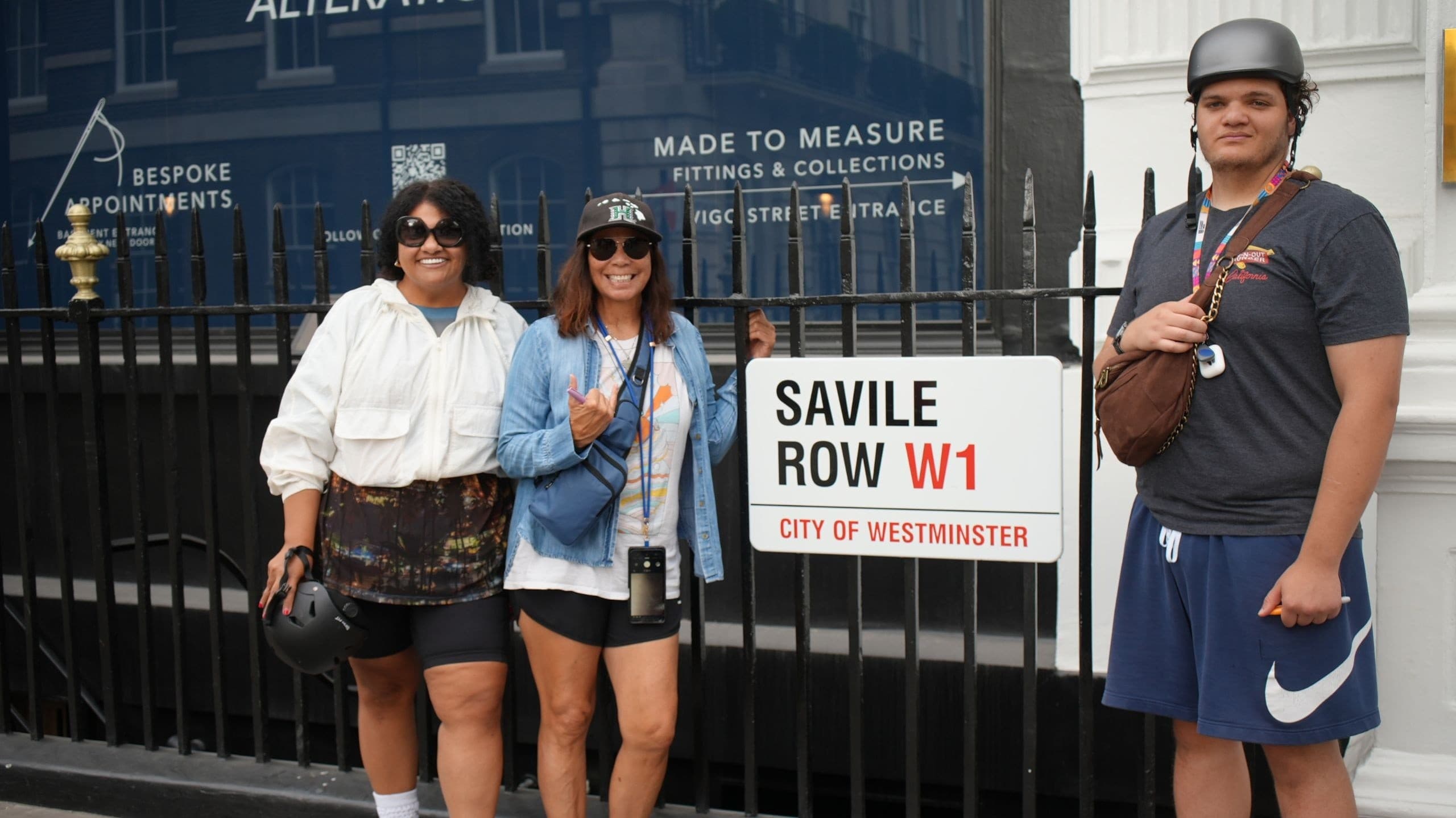 Ride Abbey Road: Private Beatles London E-Bike Tour Through Soho and Savile Row