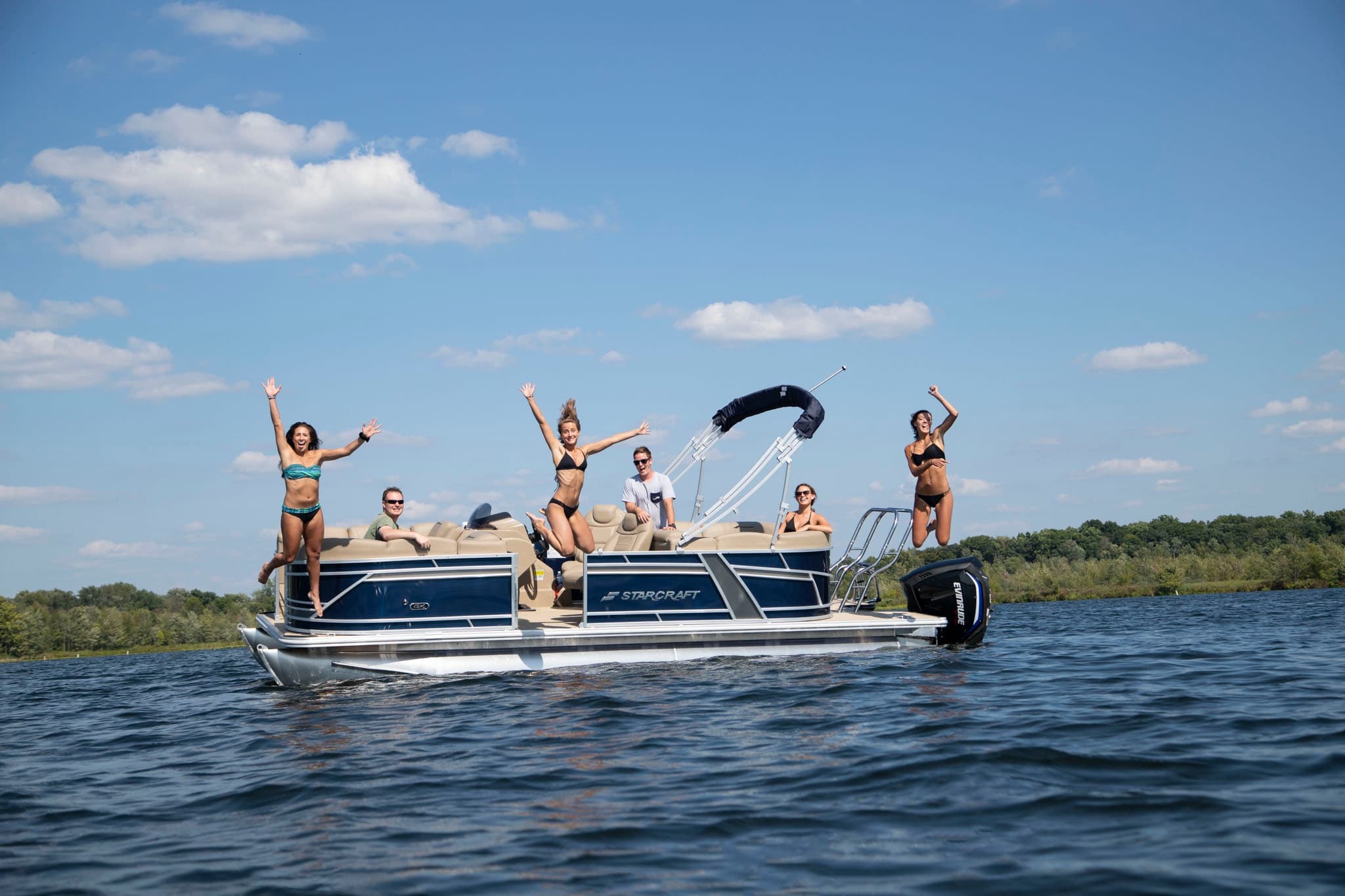 Water Activities at Moose Landing Marina: Premier Boat Rentals