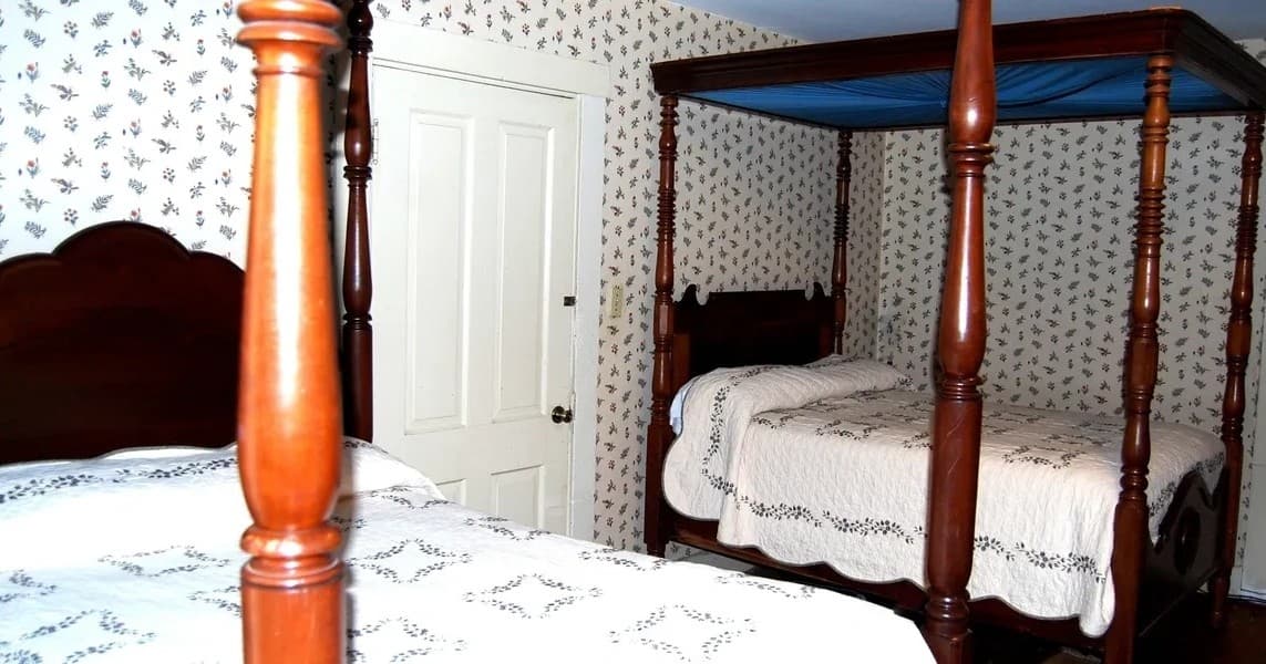 Historic Accommodation at Glenfield Plantation