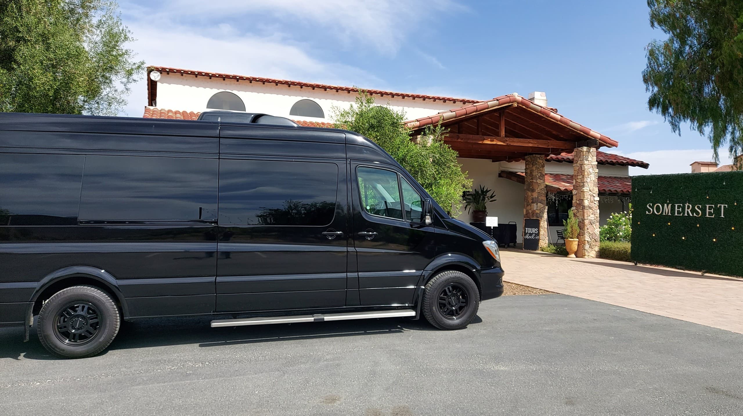Temecula Weekend Wine Tour: Behind-the-Scenes Tastings, Live Music & Vineyard Views photo 4