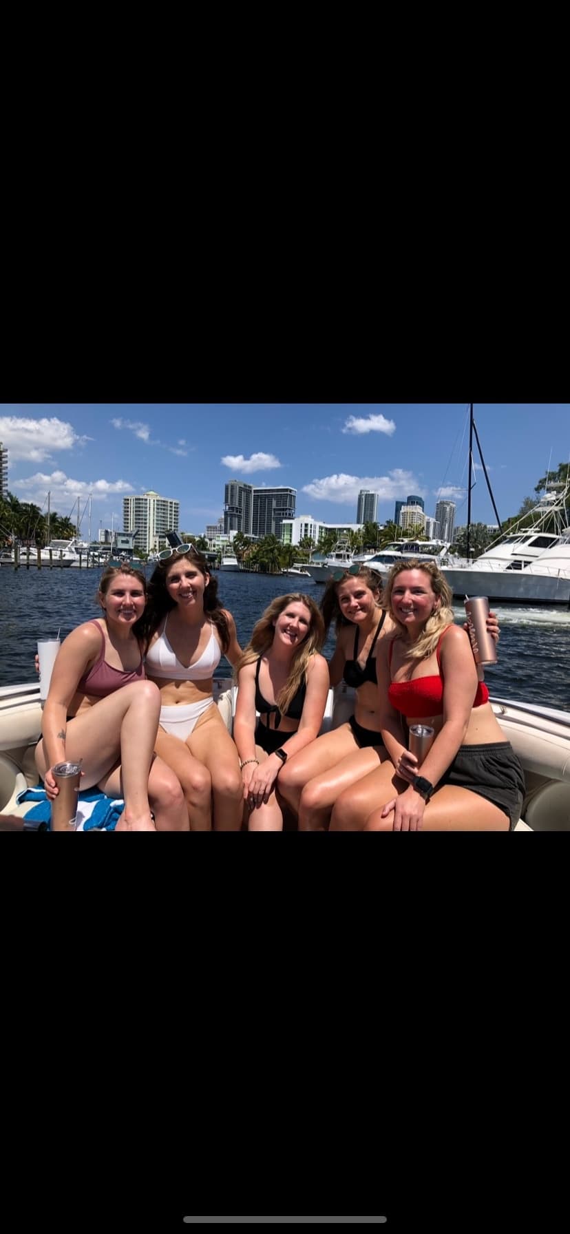 8 Hour Boat Adventure with Barefoot Boat Rental in Fort Lauderdale