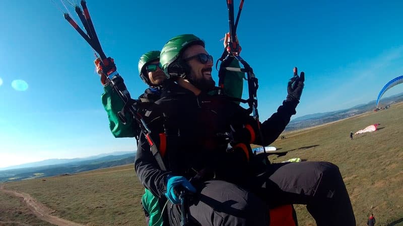 Paragliding Thrills with Parapente Madrid in Guadalajara