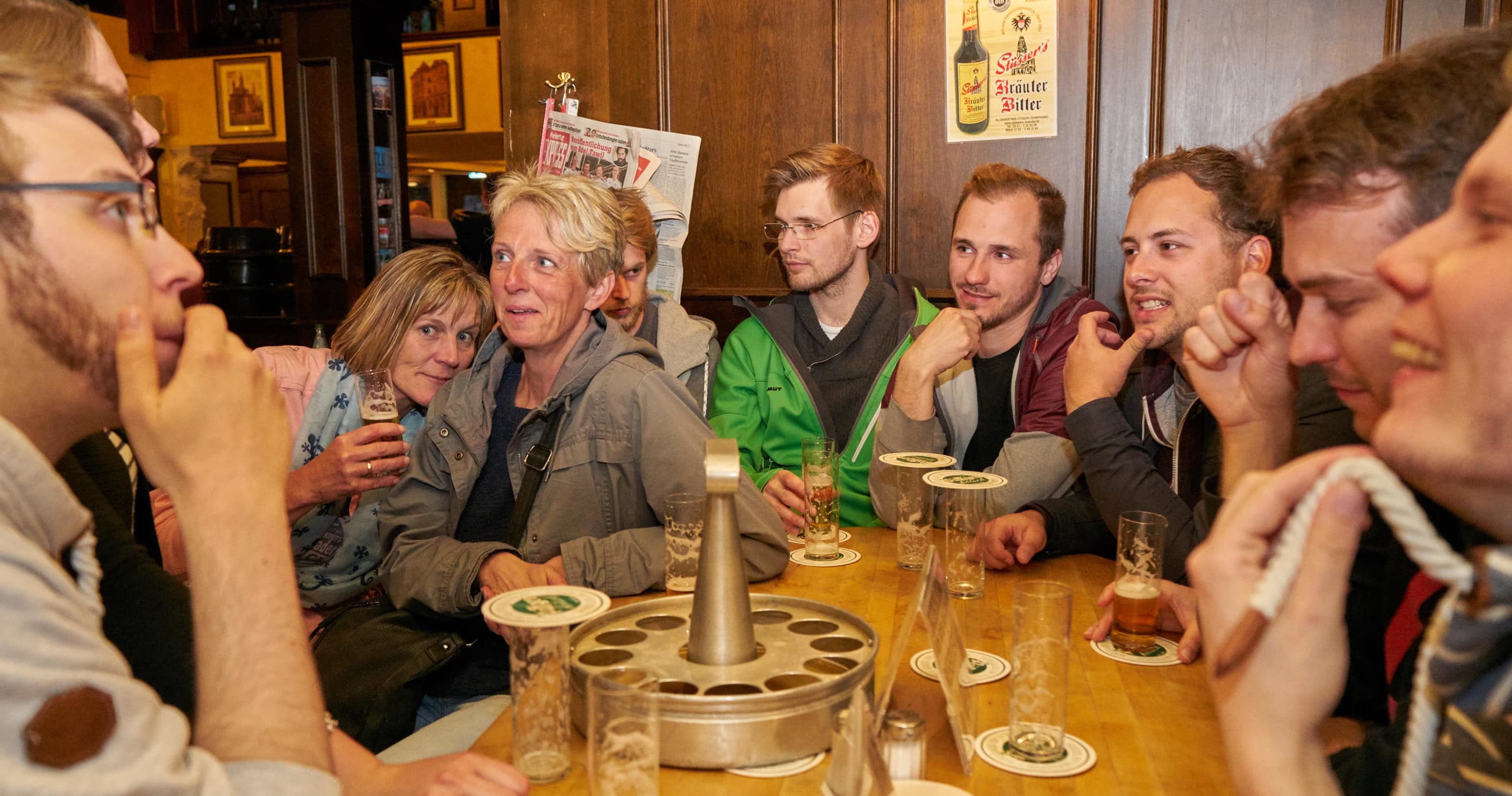 Water-Activities & Adventure World Tours in Cologne’s Historic Altstadt