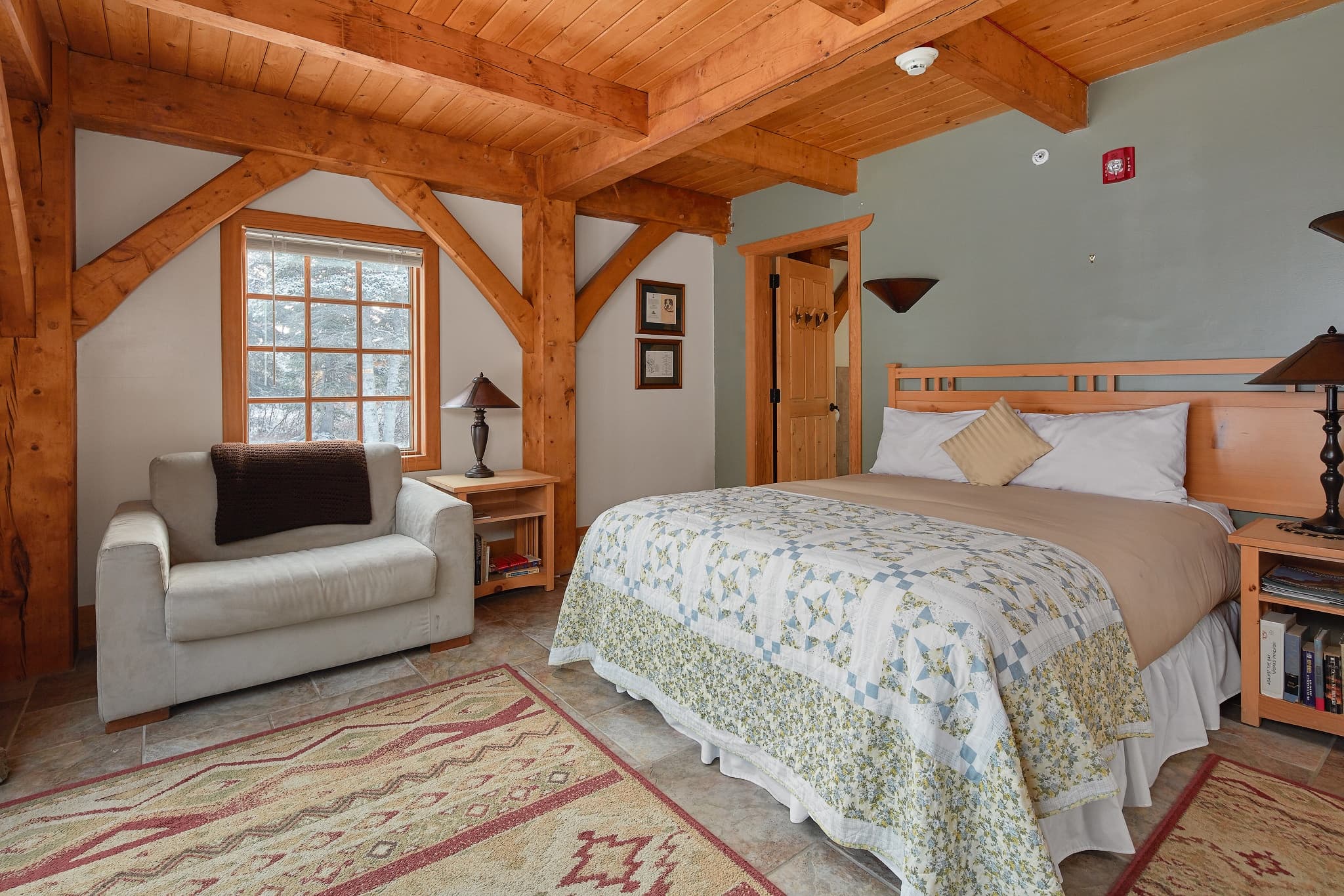 Experience Northern Lights and Alaskan Comfort in Room 1 at Black Rapids Lodge