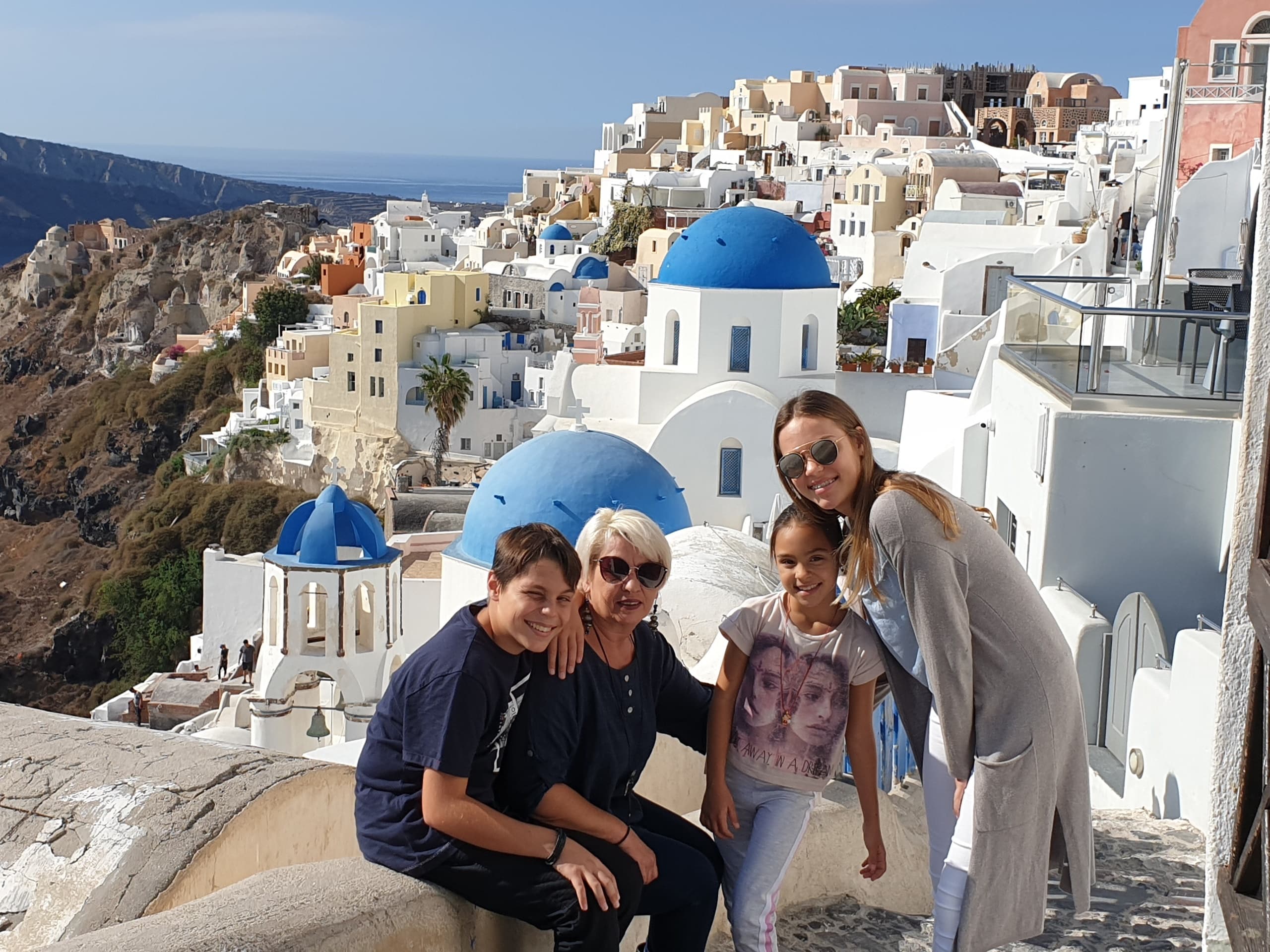 Private Santorini Day Tour with Santorini Experts