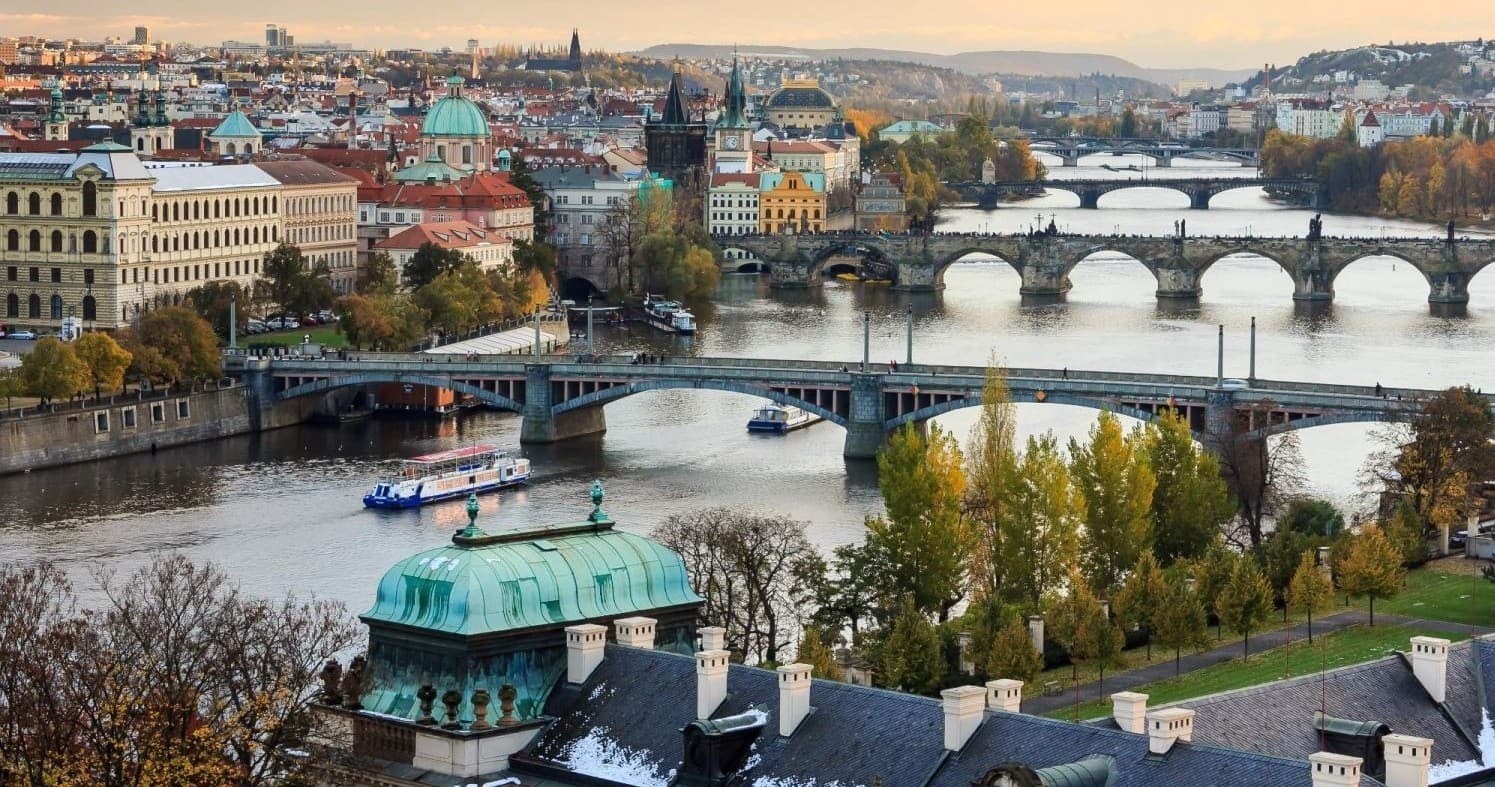 City & Cultural Adventure: Prague Tour with Prague Live Guide