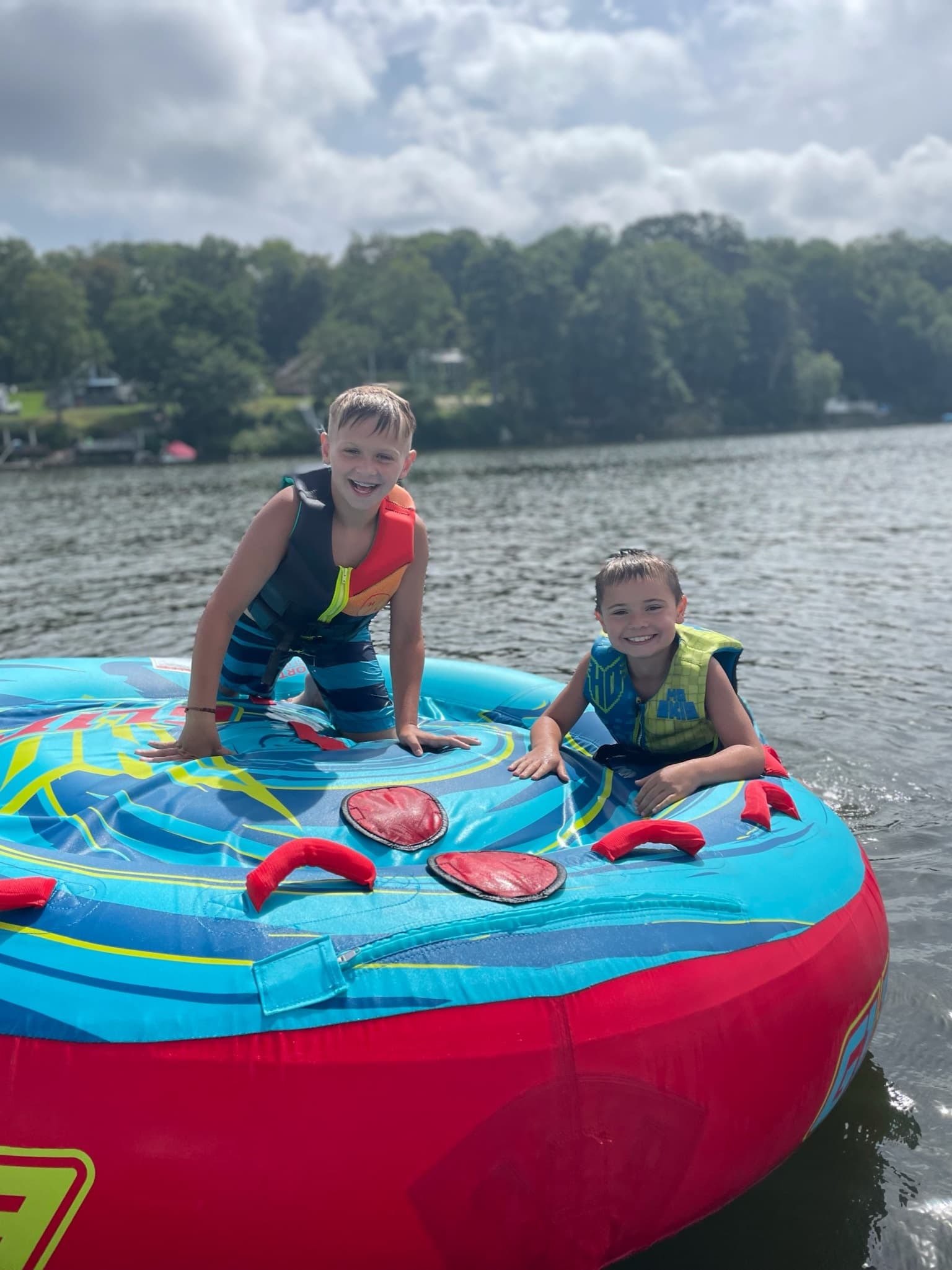 1.5-Hour Watersport Charter in New Milford, CT