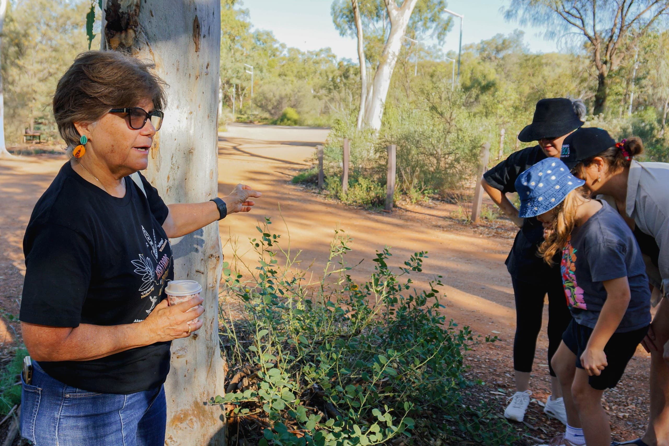 Explore Ancient Flavours of Simpsons Gap: Private Arrernte Bush-Food Walk photo 4