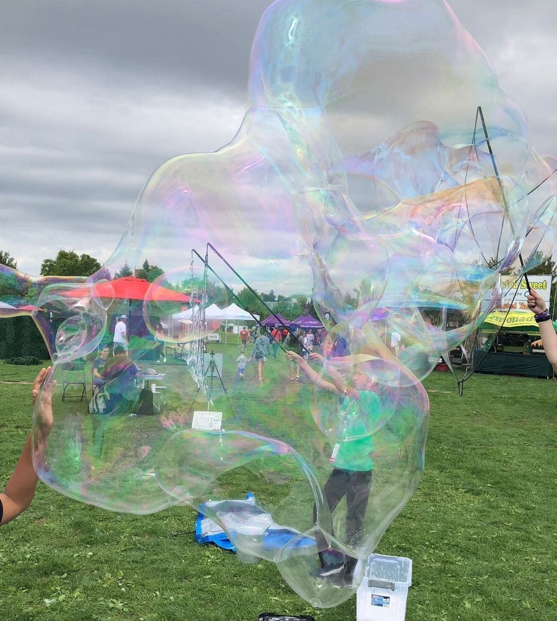 1-Hour Show in Toronto: JoJoFun Family Magic, Bubbles & Balloons photo 3