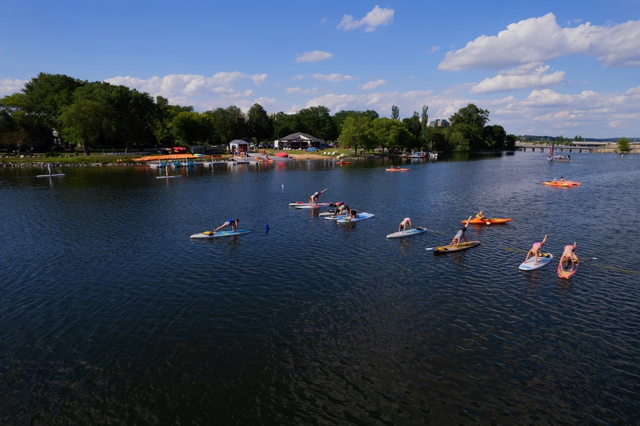 Paddleboard Pilates on Lake Wingra: Core Strength & Calm in Madison