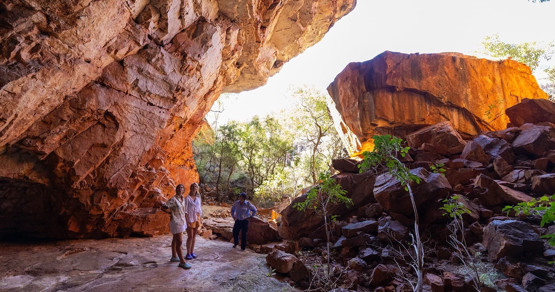 Lost City and Miri Miri Heli-Tour: El Questro's Aerial Waterfall Adventure
