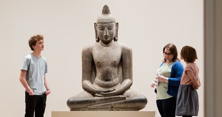 Cultural Art Tour at The Art Institute of Chicago