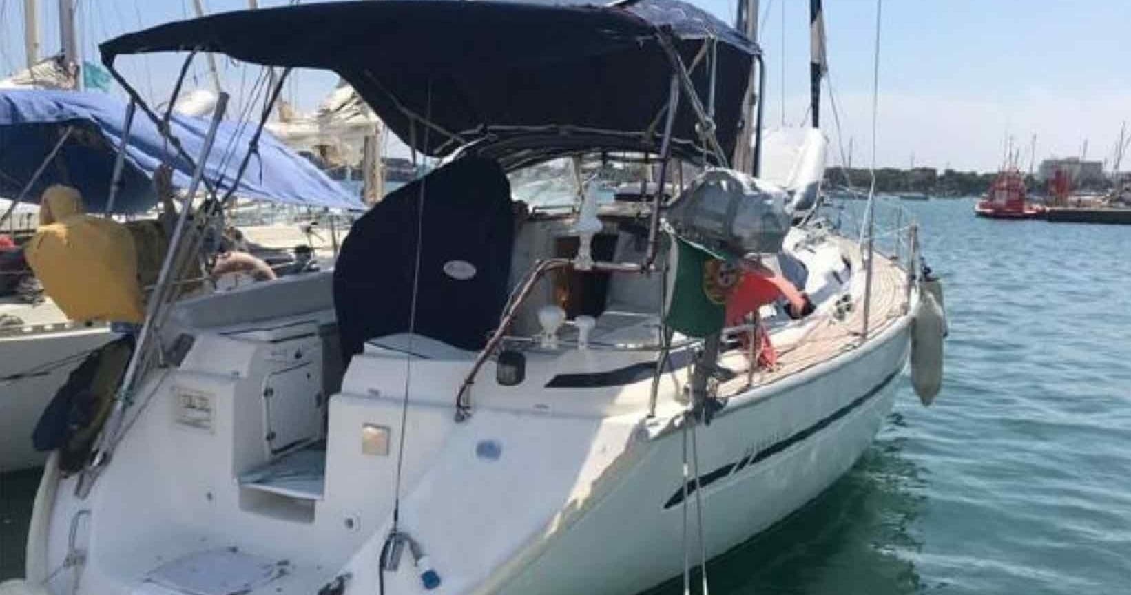 Boat Charters at Marina de Cascais: Bavaria 40′ Adventure