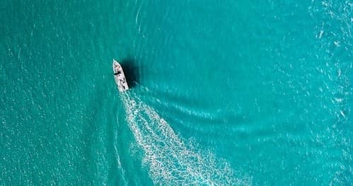 Boca Raton Yacht Charters: Luxury Day Cruises to the Keys and Bahamas