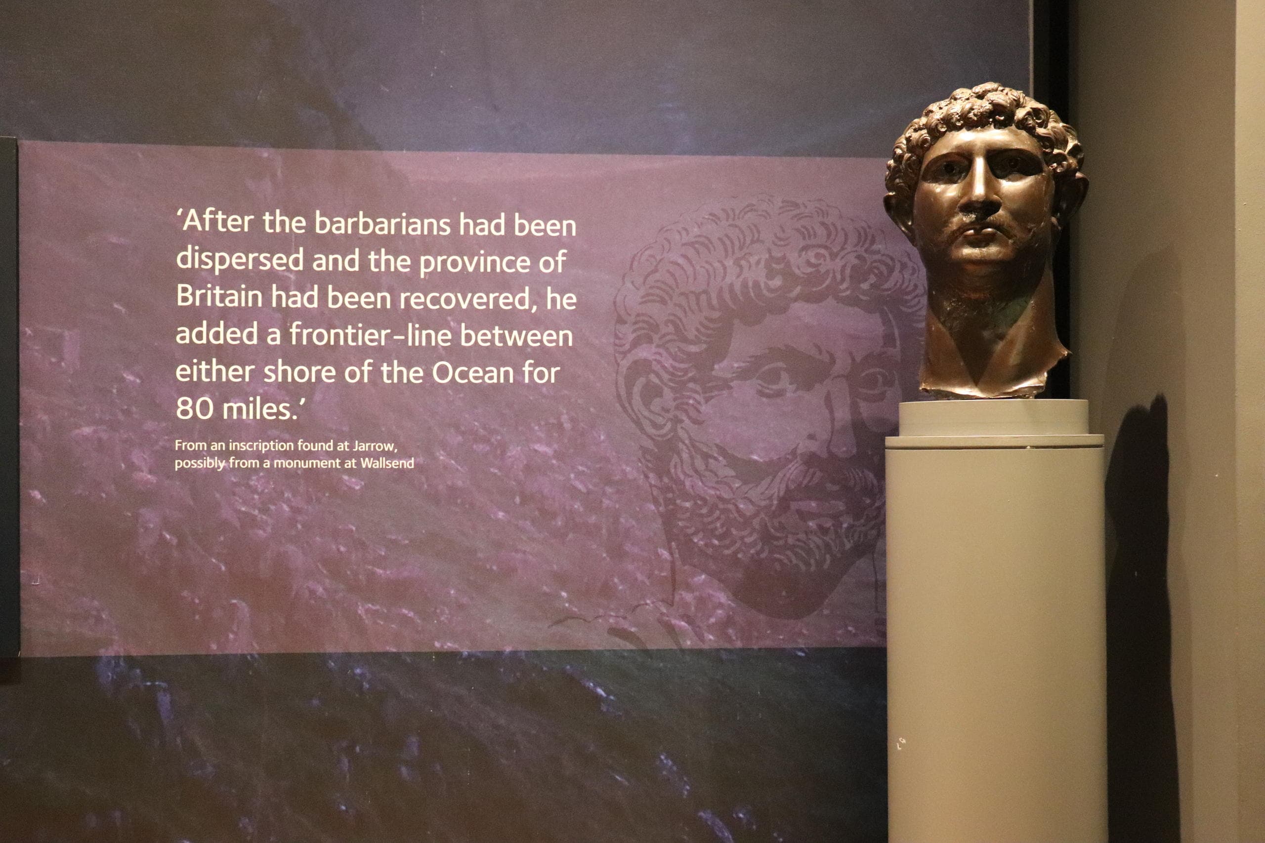 Roman Fort Tour & Hadrian's Wall with Iles Tours