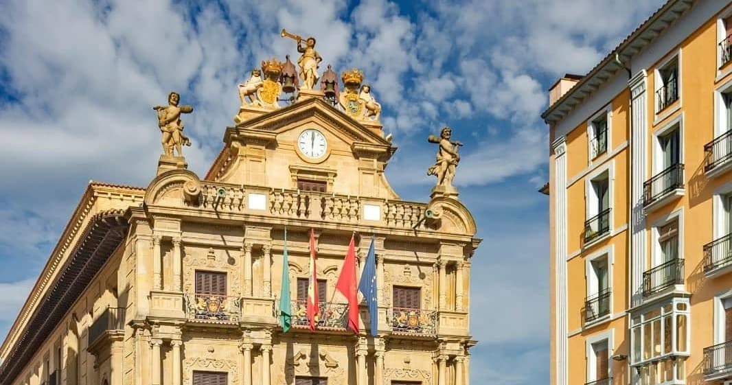 Guided Walking Tour in Pamplona with Trip Navarra