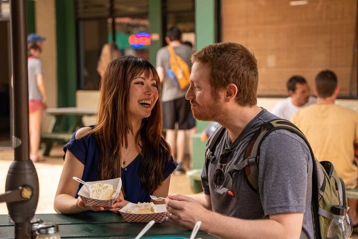 Honolulu's Lunchtime Walking Food Tour at Diamond Head
