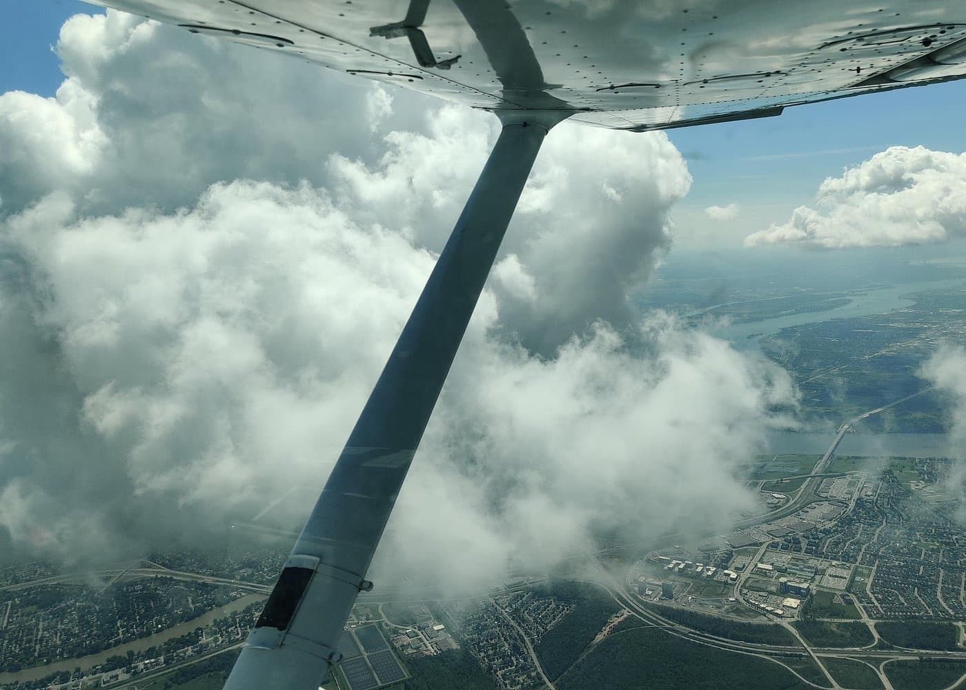 Pilot for a Day in Gatineau: Take the Controls of a Cessna 172 photo 2