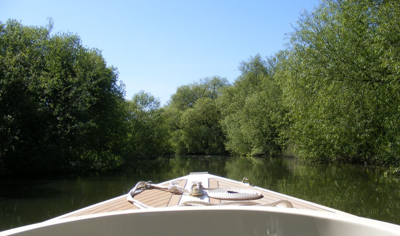 River Cruise with Grove Ferry River Trips