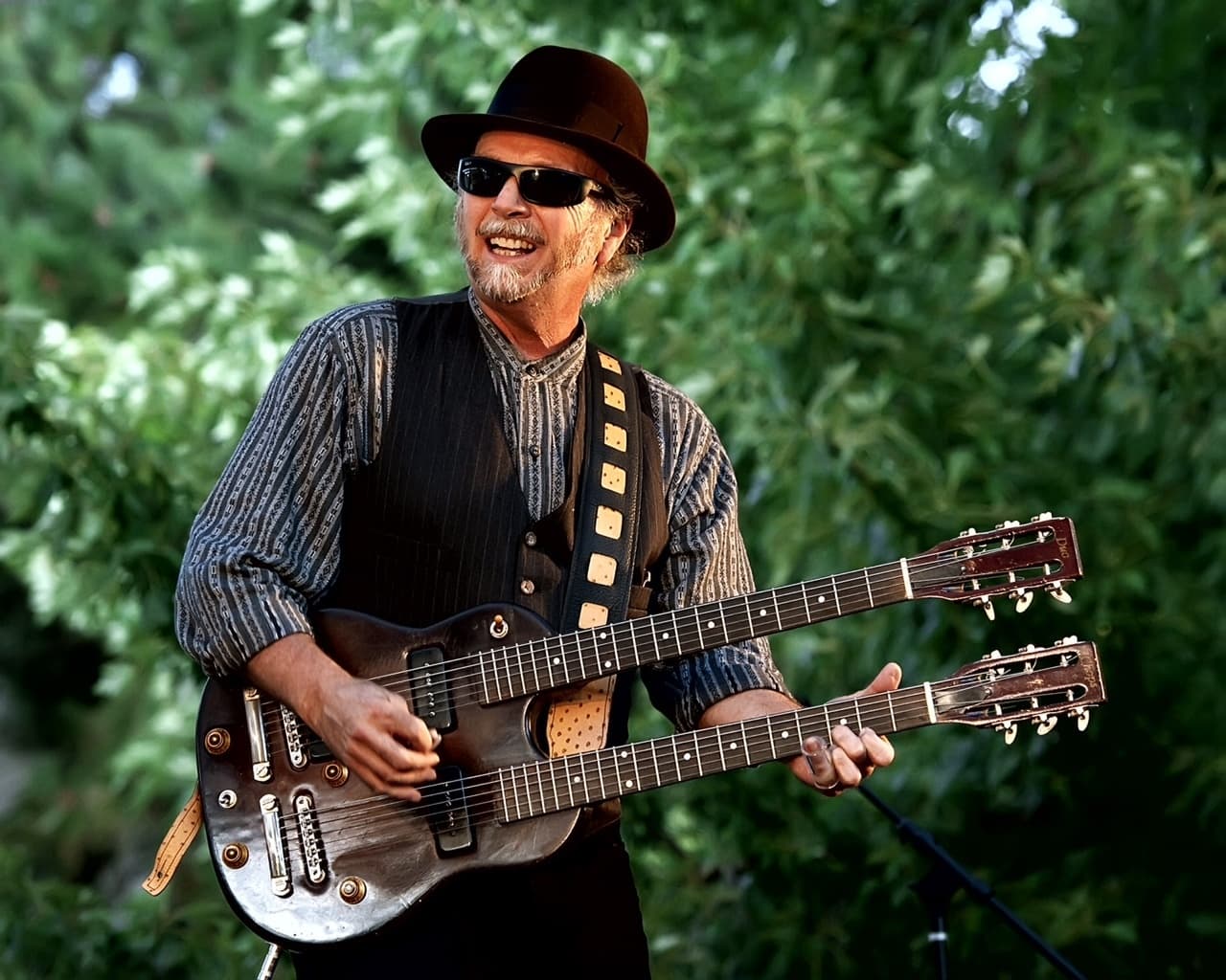 Roy Rogers & the Delta Rhythm Kings Live in Fort Bragg: Benefit Night ...