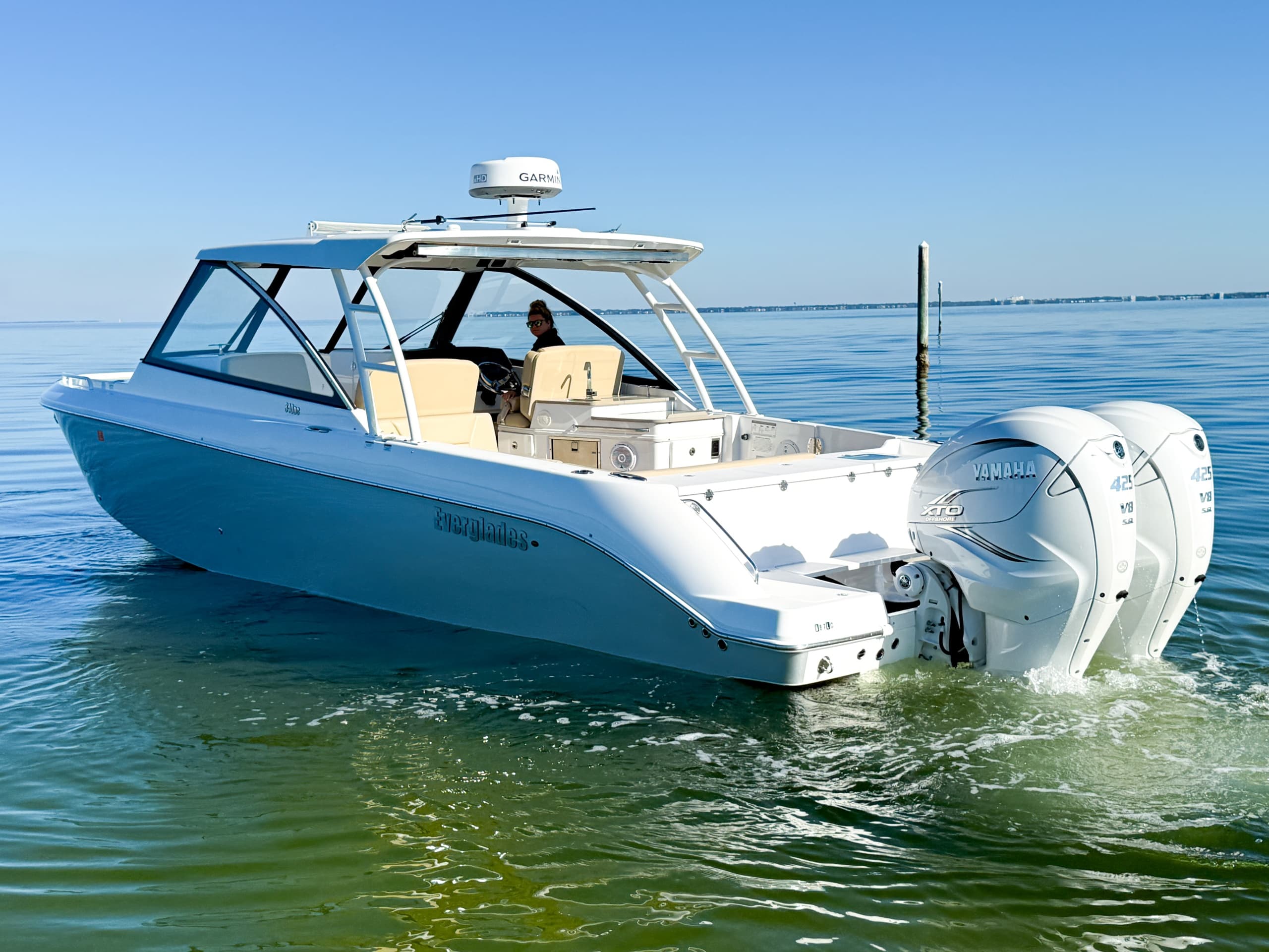 Private 6-Person Harbor & Dolphin Tour in Destin, Florida — Sunset Cruise and Wildlife Viewing