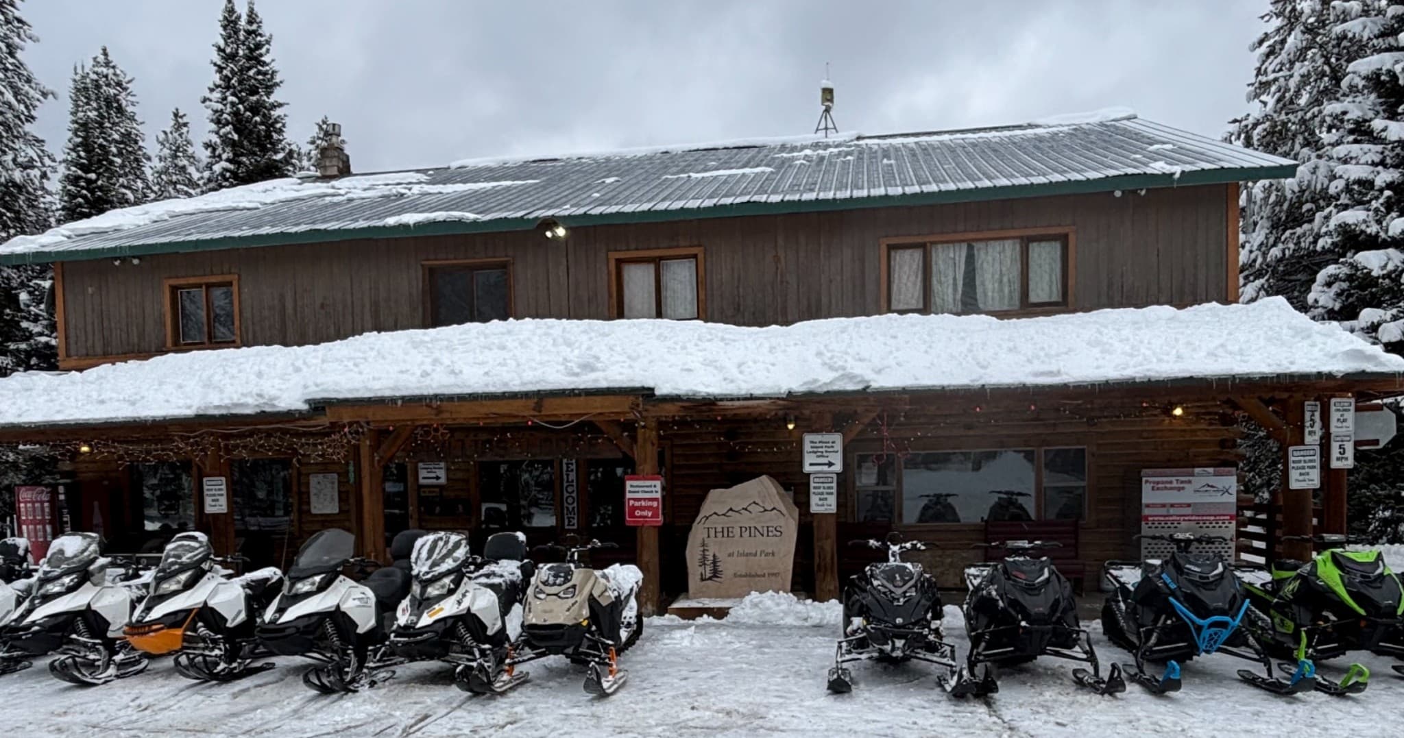 Two-Day Snowmobile Rentals in Island Park: Ride Powder and Open Basins