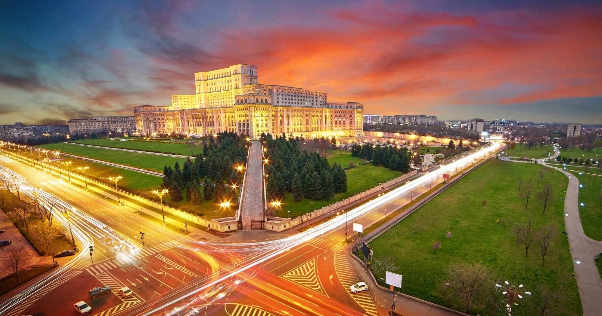 Bucharest by Night Tour with TravelMaker