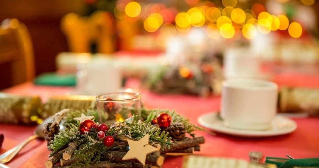 Festive Thames Christmas Lunch Cruise by Windsor Maidenhead Boat Co