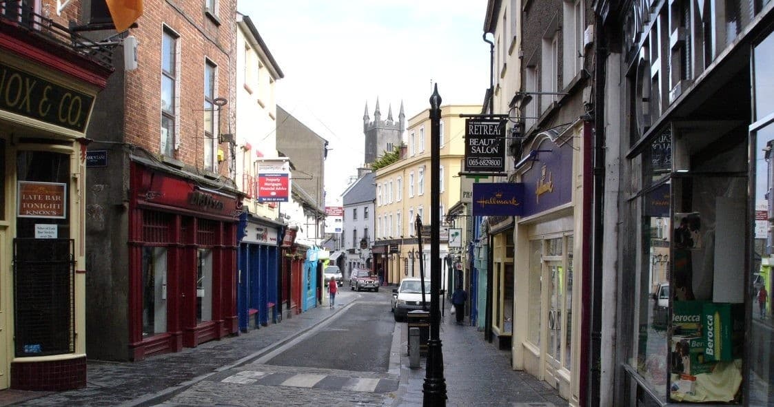 City-Wide Detective Adventure in Ennis with Team Activities
