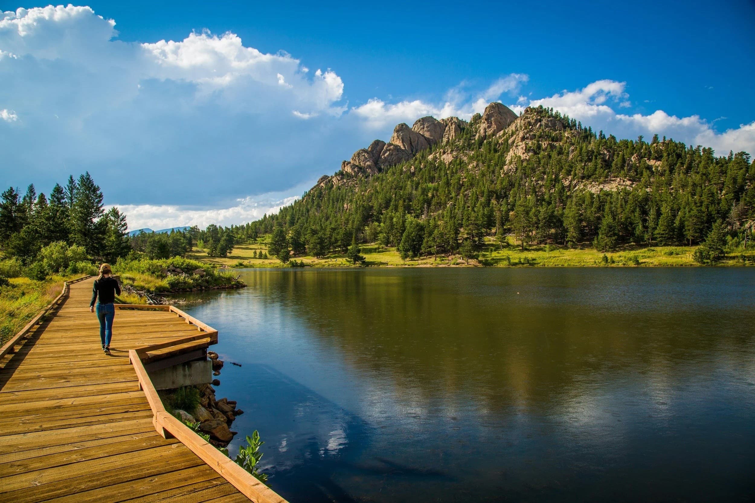 Alpine Lakes Guided Hike: Dream, Emerald & Lake Haiyaha at Bear Lake, Rocky Mountain NP