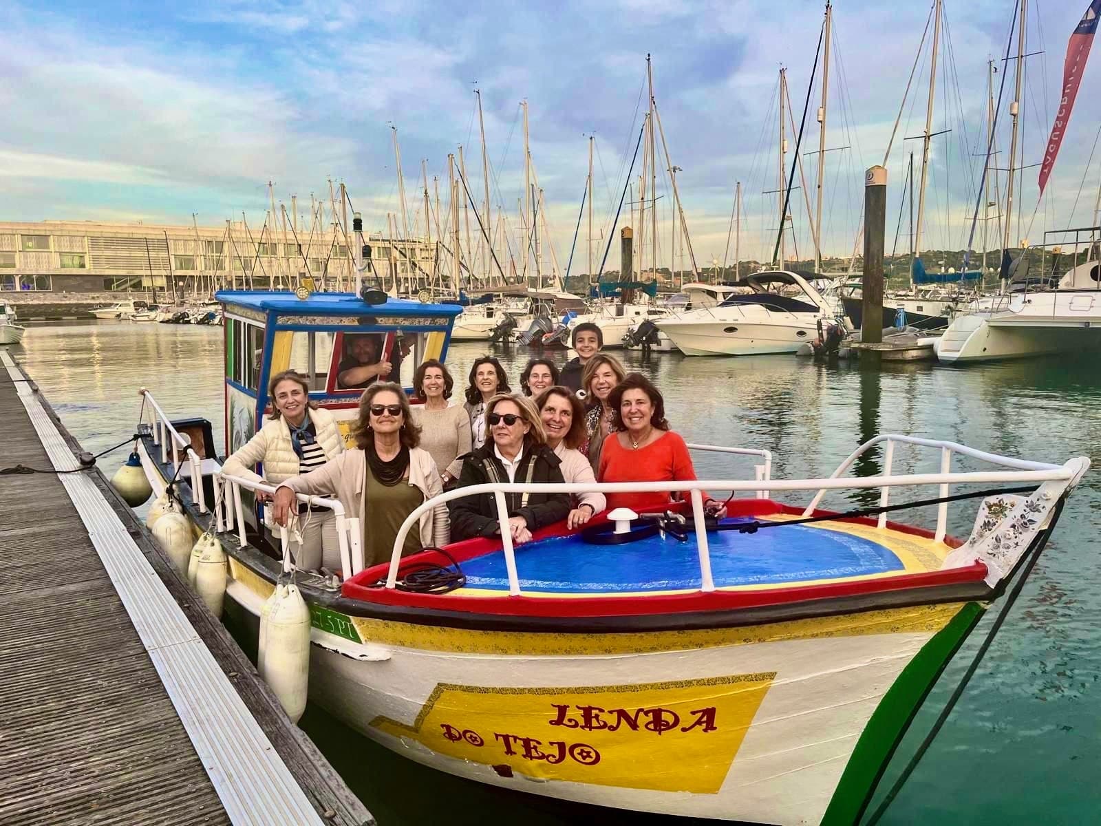 Private Traditional Boat Tour with Lisbon Boats on River Tejo