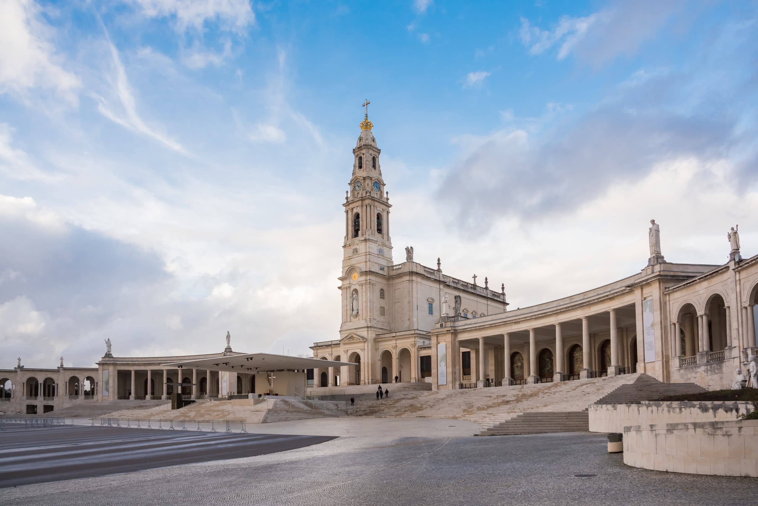 West Portugal Day Trip: Fátima & More with Cityrama