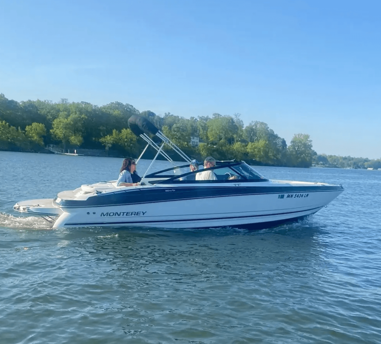 Monterey 204 FSX Bareboat Charter with First Mate on Lake Minnetonka