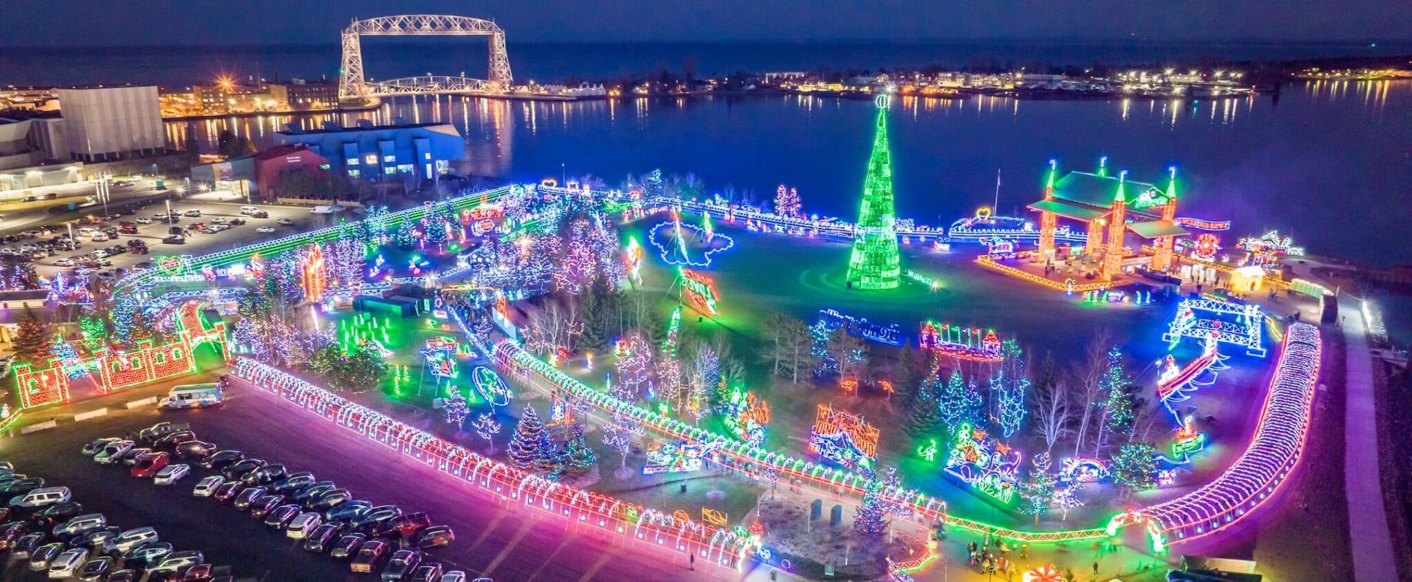 Duluth Winter Village Tour: Festive 4-Day Minnesota Escape