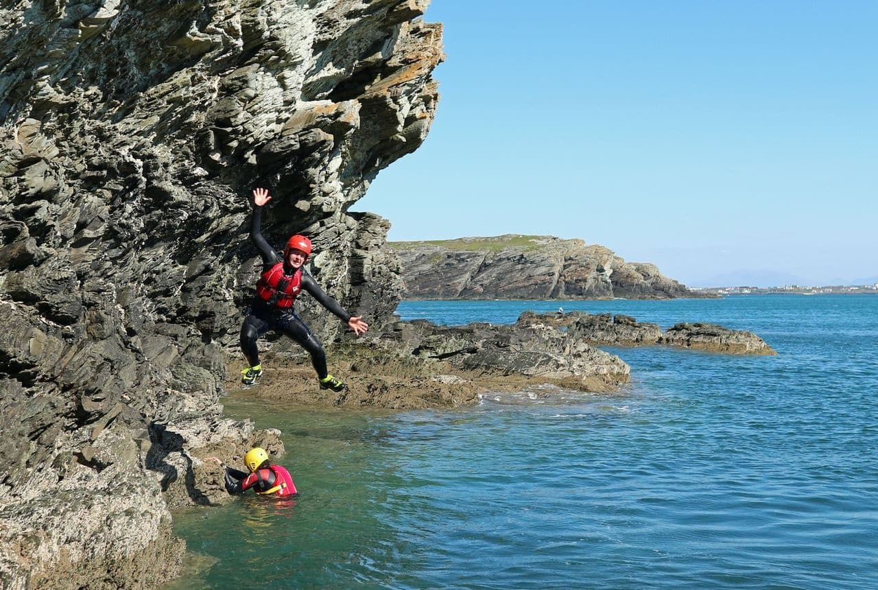 Coasteering Llŷn Peninsula: High-Tide Adventure From Porthdinllaen photo 2