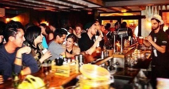 Exciting Wisconsin Dells Bar Crawl on a Trolley Ride