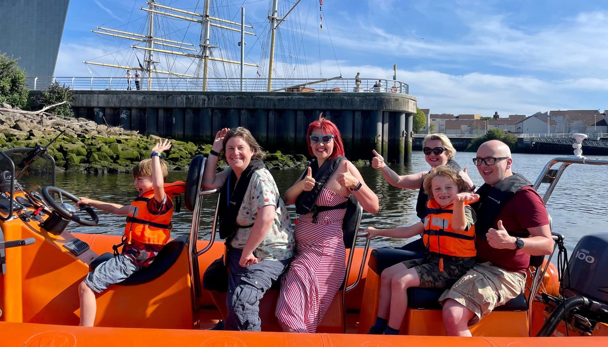 The Clyde Ride Boat Tour with Seaforce Powerboats in Glasgow